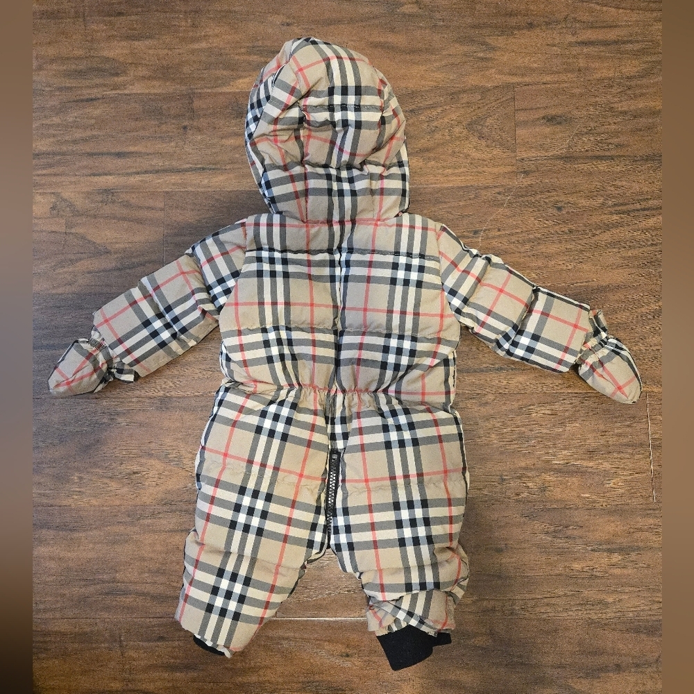 BURBERRY Baby's Harper Down Footed Coverall Babies 3 Months 3M Toddler Puffer - Picture 2 of 10